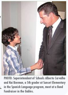 Alberto Carvalho and student 